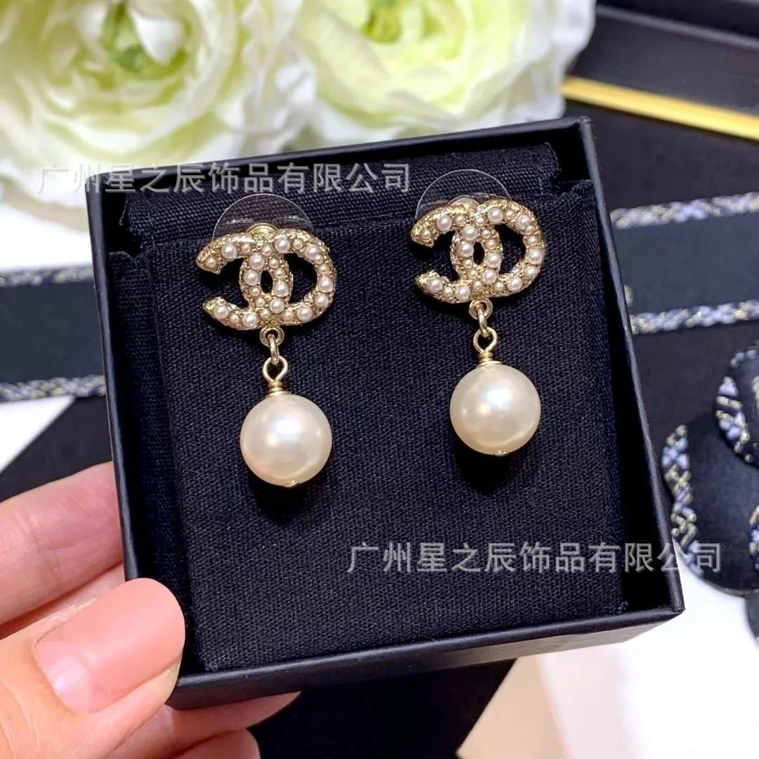 Chanel Earring