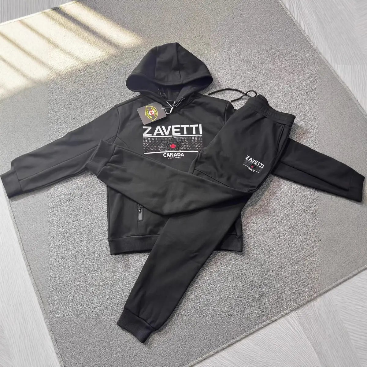 Zavetti Canada Sweatsuit