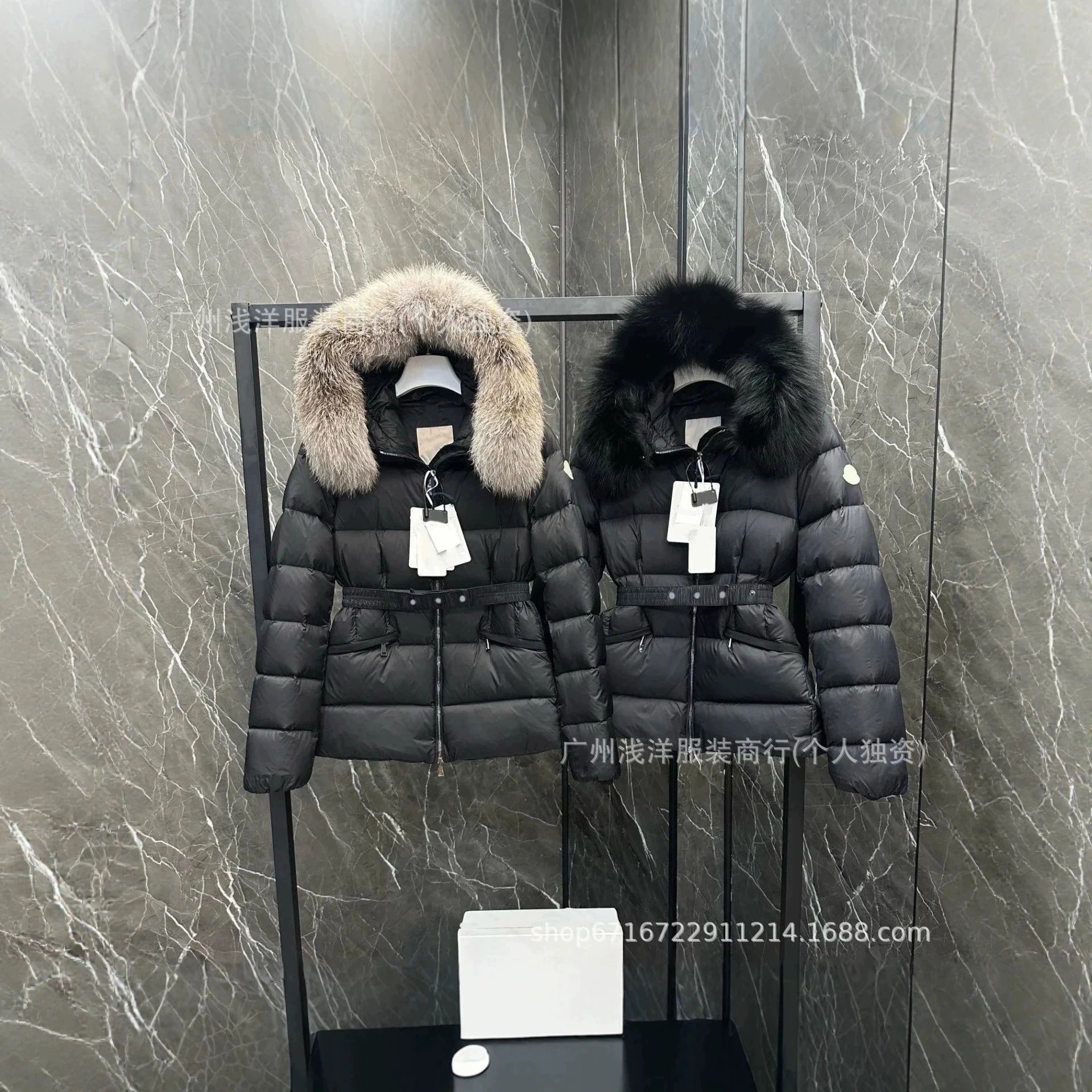 Moncler Dowm Jacket