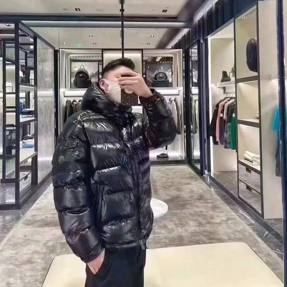 Moncler Dowm Jacket